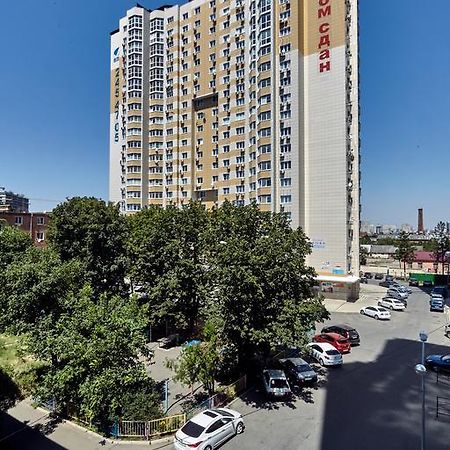 Aparthotel On Filatova Standart Krasnodar Exteriör bild