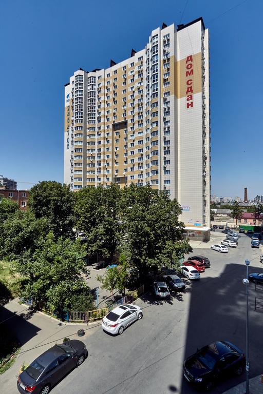 Aparthotel On Filatova Standart Krasnodar Exteriör bild